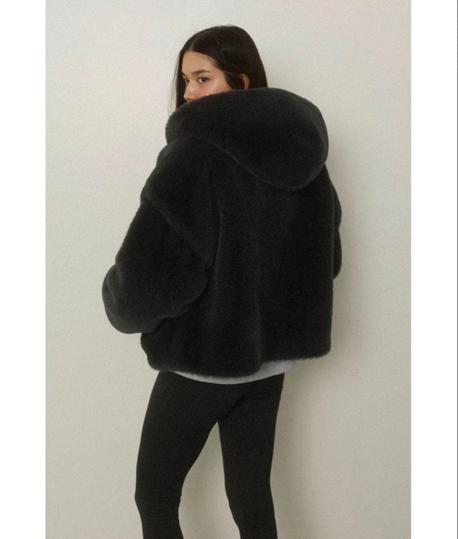 ALEXIA STAM Hooded Eco Fur Jacket エコファー