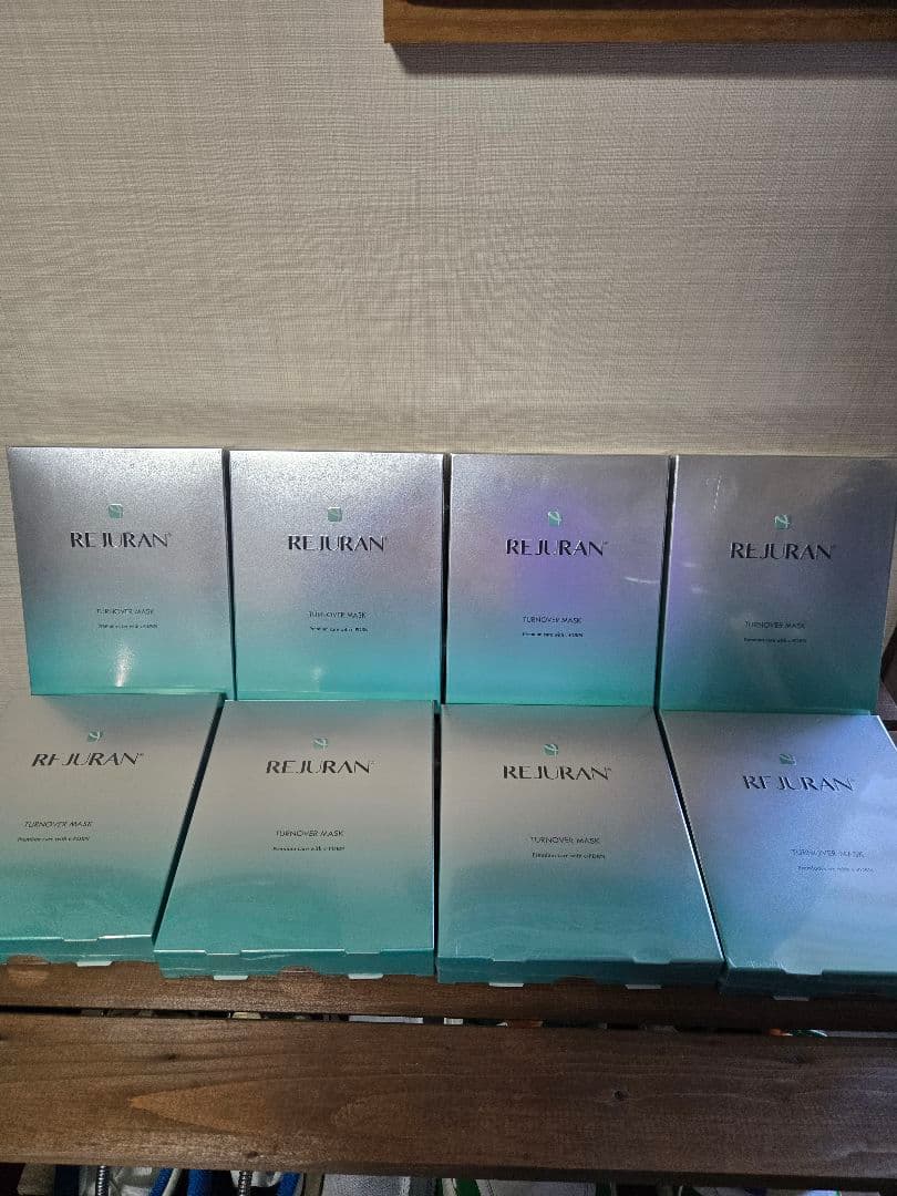 パック・フェイスマスク REJURAN TURNOVER MASK