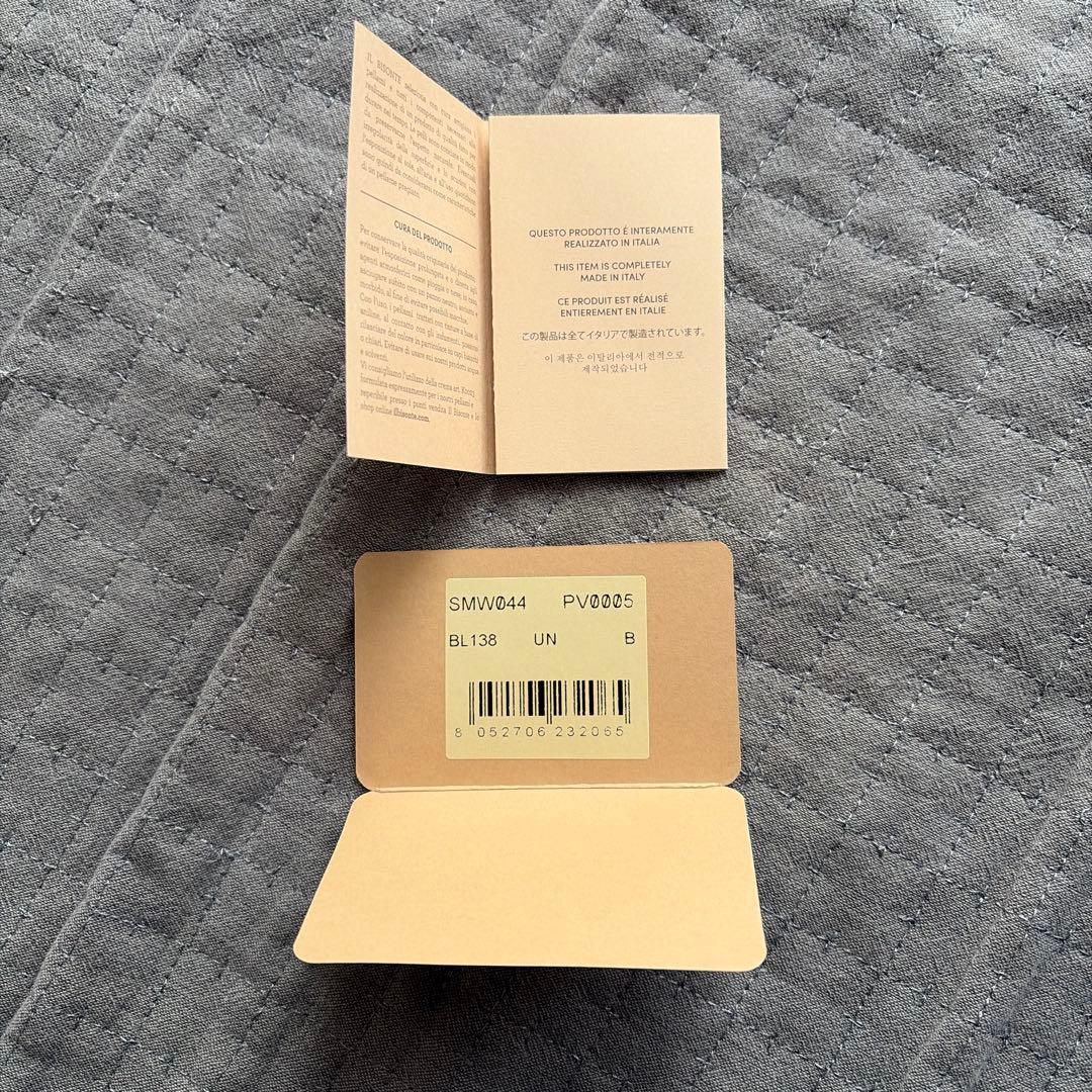 イルビゾンテ　二つ折り財布　ネイビー