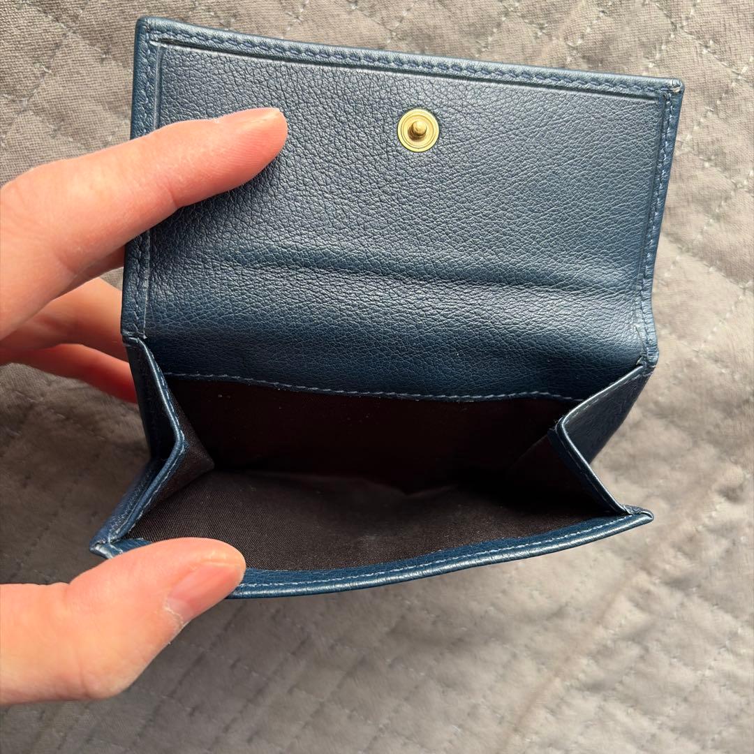 イルビゾンテ　二つ折り財布　ネイビー