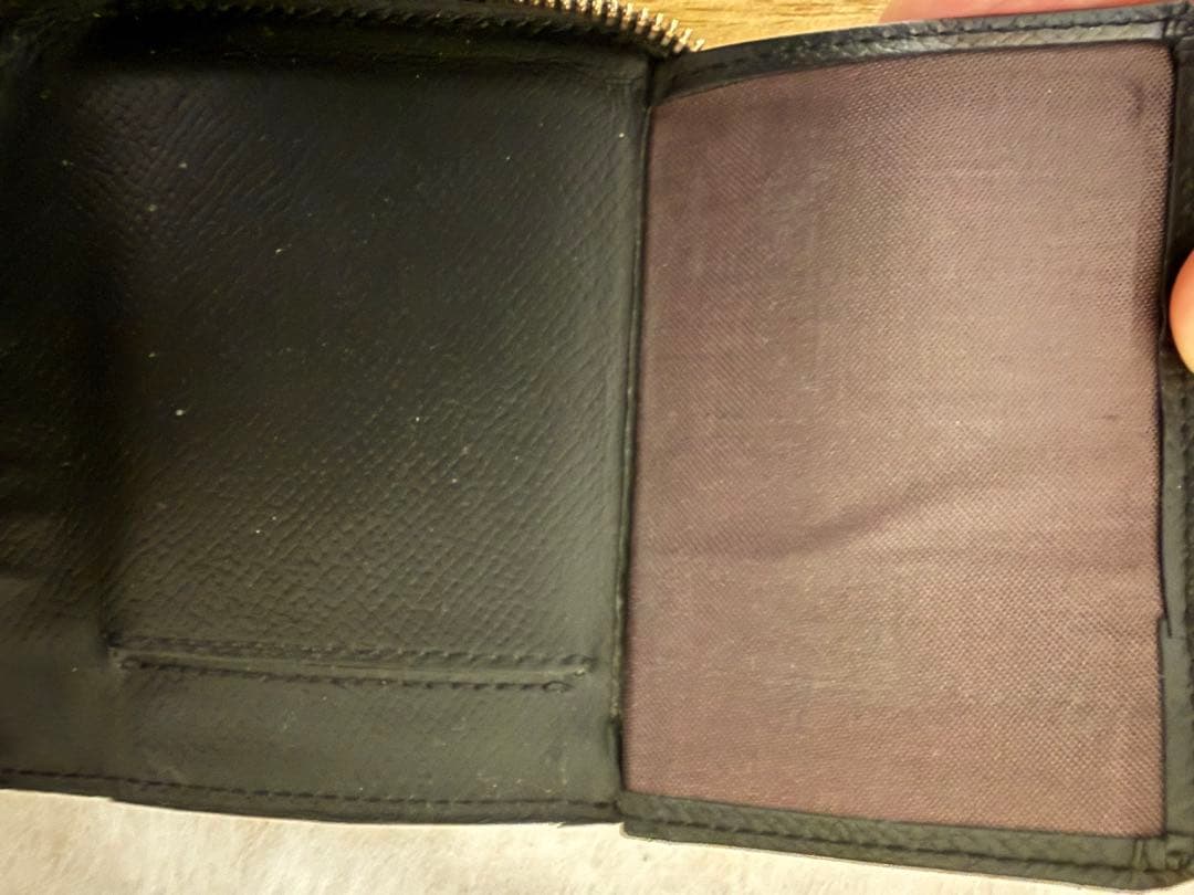 ITTI イッチ クロコ 折り財布 黒