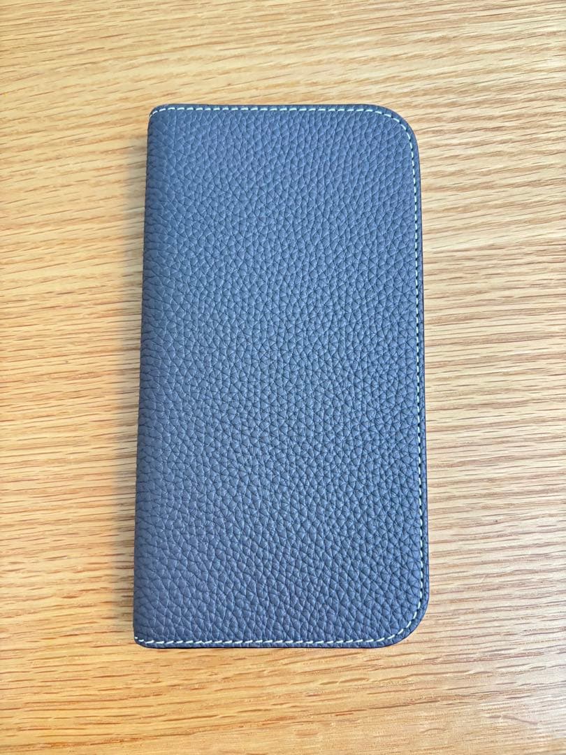 ボナベンチュラ　iPhone15 ダイアリーケース シュリンクレザー