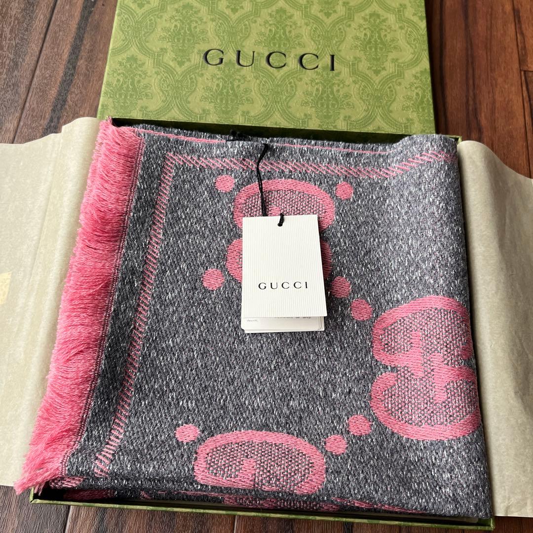 「新品未使用品」箱付き最高級ウールGUCCI ジャカード マフラーピンク・グレー