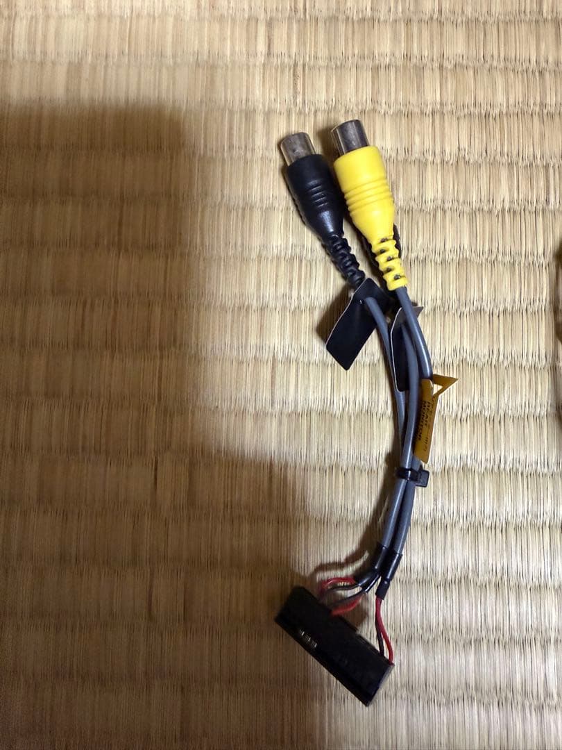 Pioneer サイバーナビAVIC-CW700　中古品