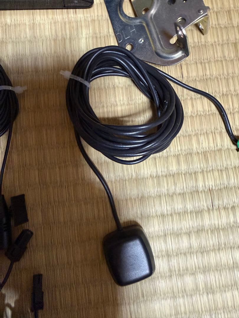 Pioneer サイバーナビAVIC-CW700　中古品