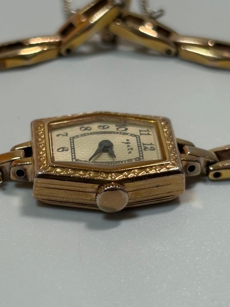 agete アガット ヘキサゴン レディース腕時計 ジュエリーウォッチ ゴールド