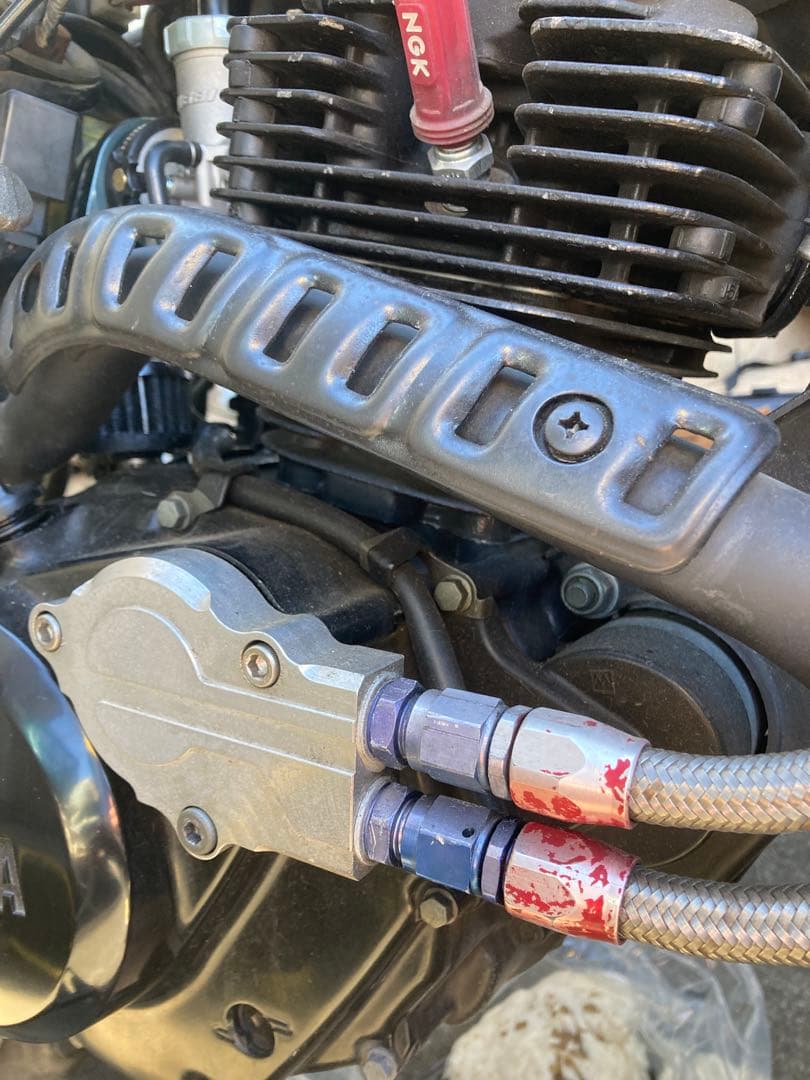 希少オイルクーラー tw200 tw225 セロー225