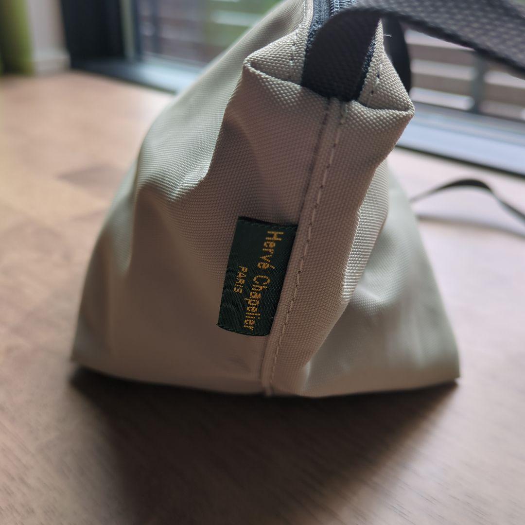 エルベシャプリエ ベージュショルダーバッグ