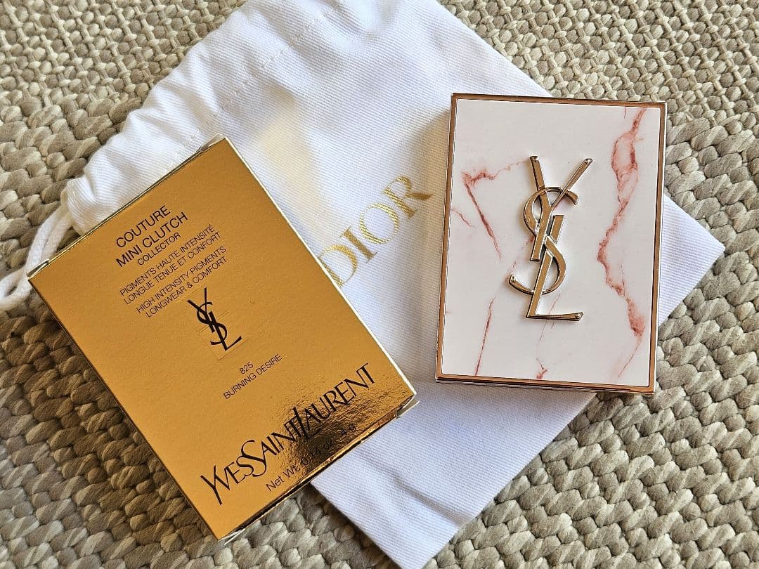 イヴサンローラン　アイシャドウ　クチュール　ミニクラッチ 825　限定　大理石調