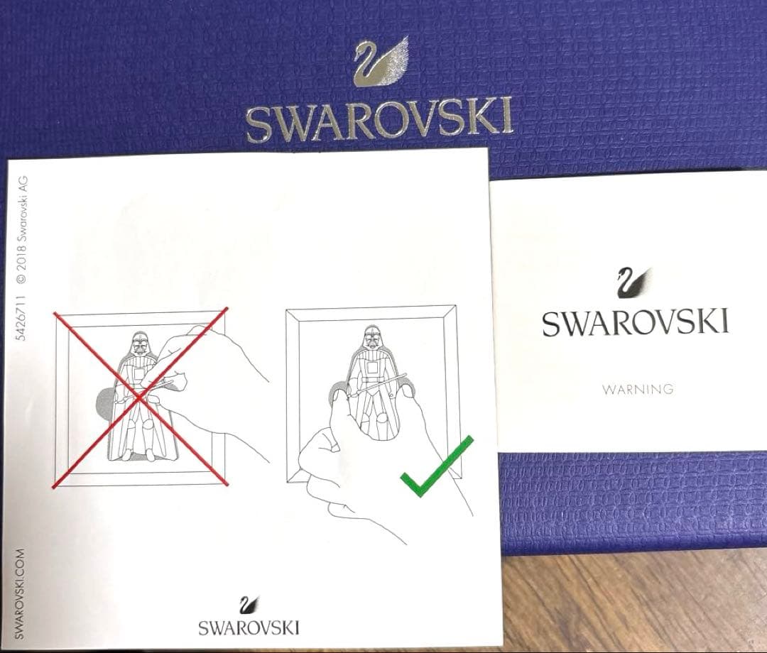 スワロフスキー　スターウォーズ　ダースベーダー