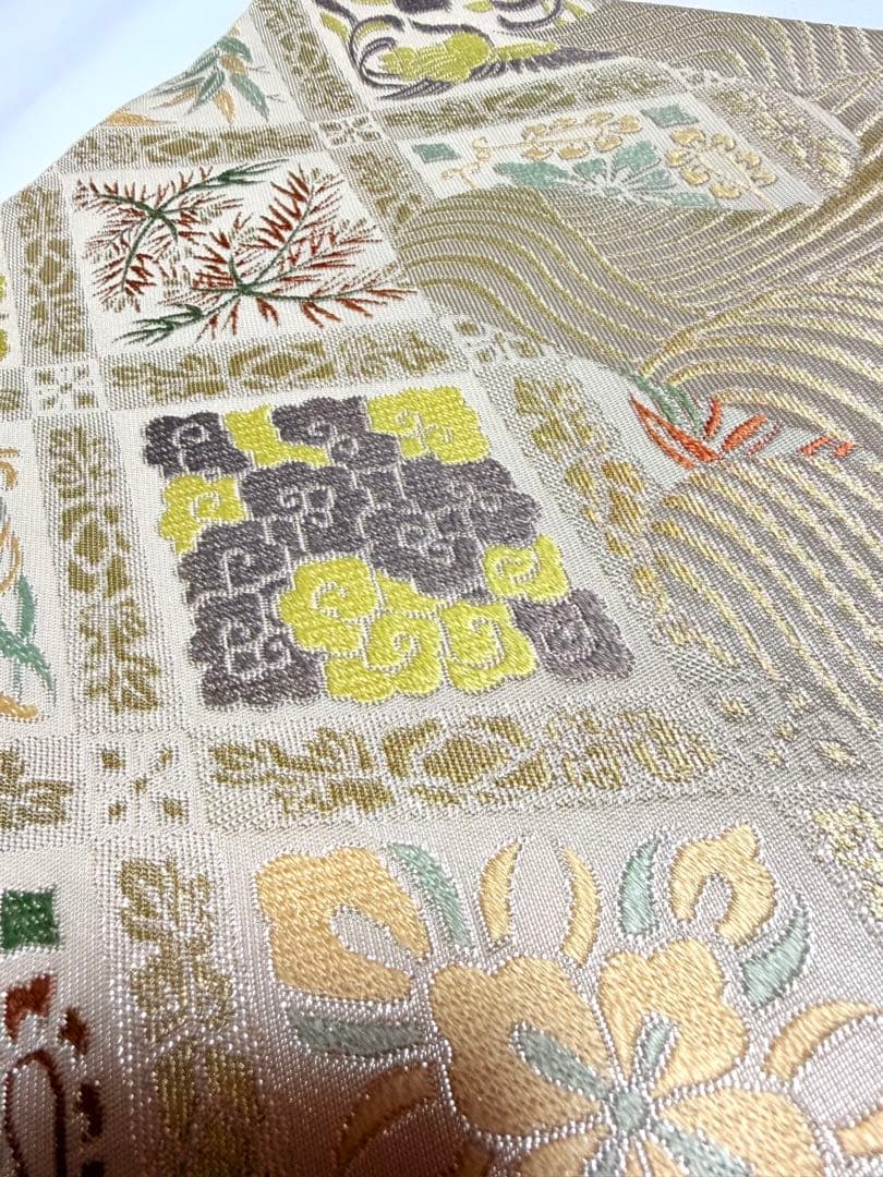 高級 袋帯 正絹 六通柄 服部織物 シルバー ホワイト 唐織 訪問着 留袖