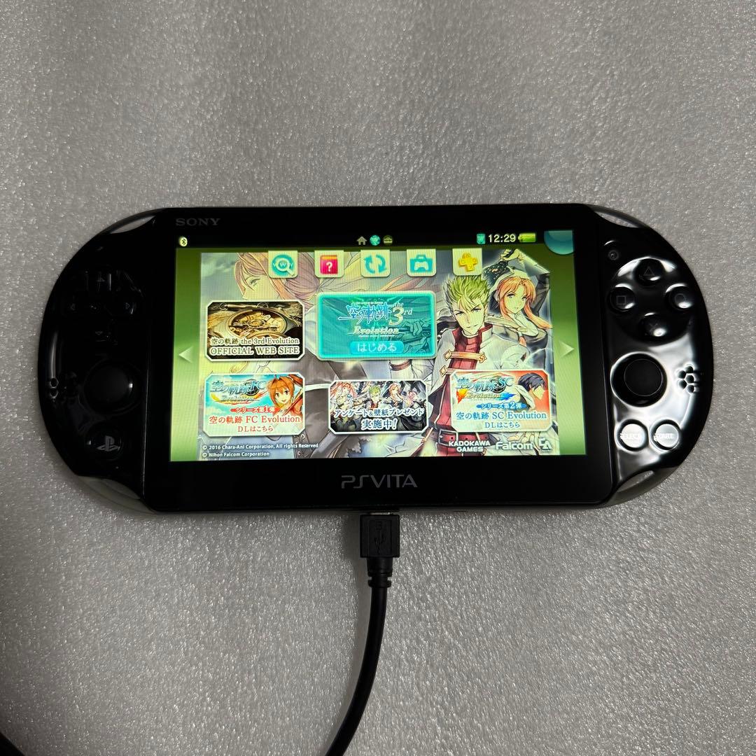 SONY PSVita PCH-2000 カーキ/ブラック ZA16