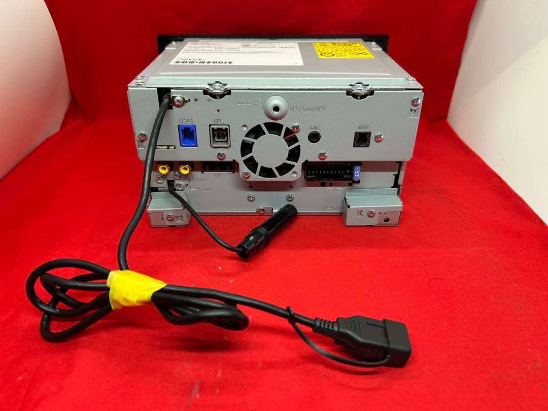 ⭐︎美品⭐︎KENWOOD 2025春地図　MDV-D405BTW 新品バックカメラ