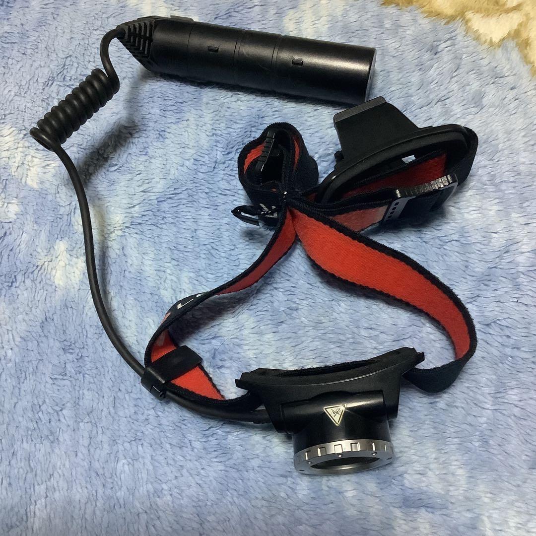 LEDLENSER　H8R ヘッドライト　レッドレンザー