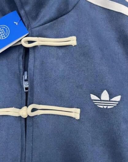adidasアディダス 中国限定 蛇年トラックジャケット ネイビー Sサイズ”
