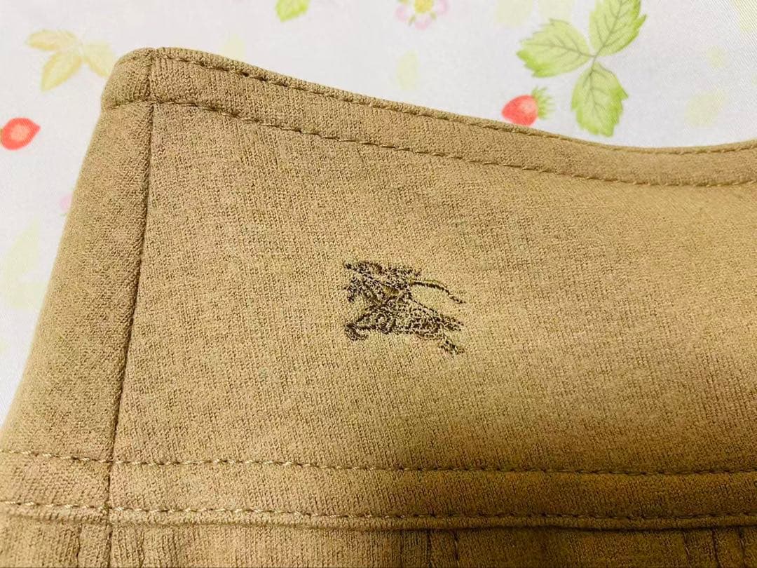 BURBERRY ベージュ プリーツスカート 36