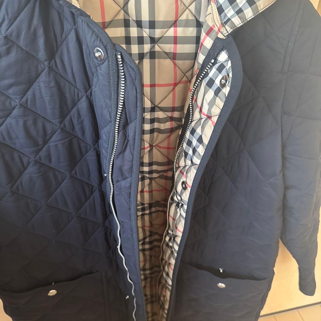 バーバリーネイビー キルティングジャケット 12Y