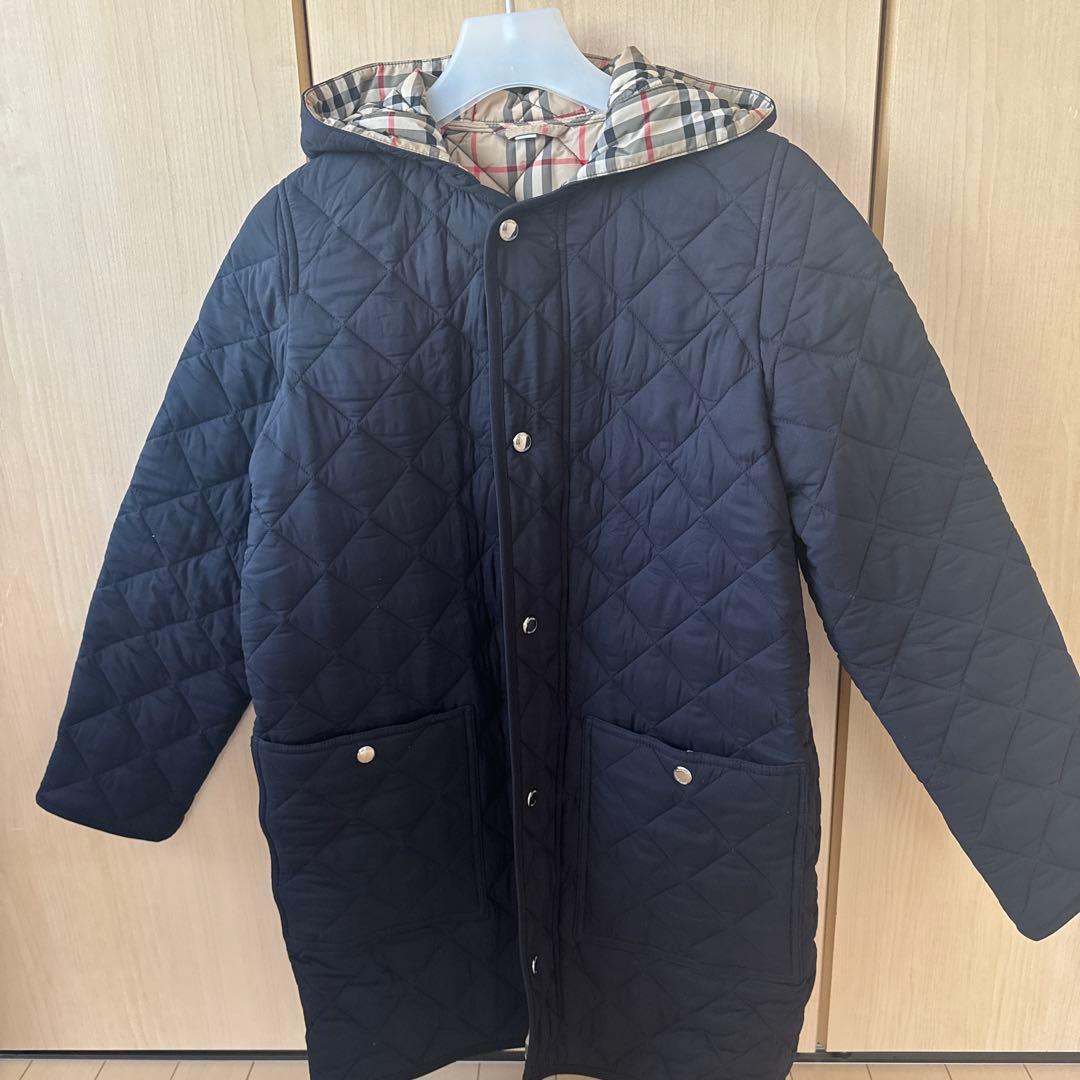 バーバリーネイビー キルティングジャケット 12Y