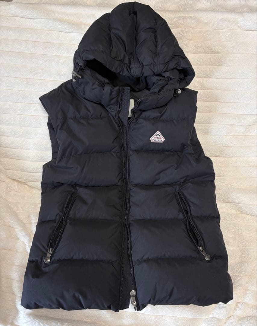 【メンズ　ダウンベスト】PYRENEX
