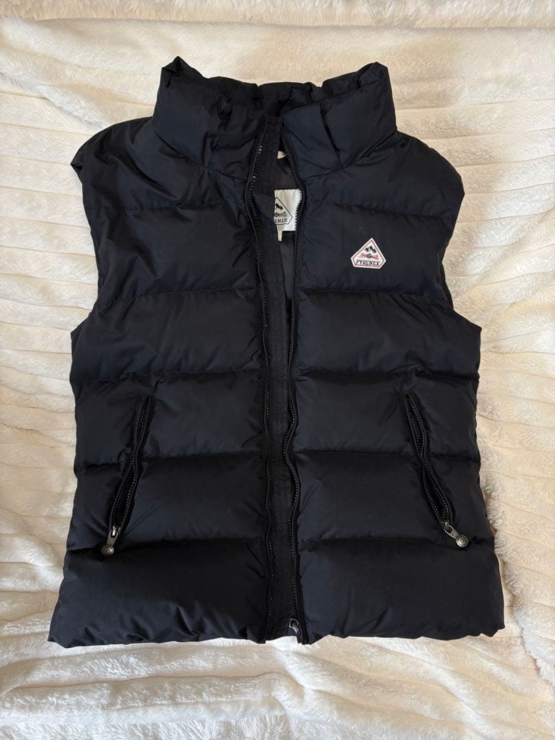 【メンズ　ダウンベスト】PYRENEX