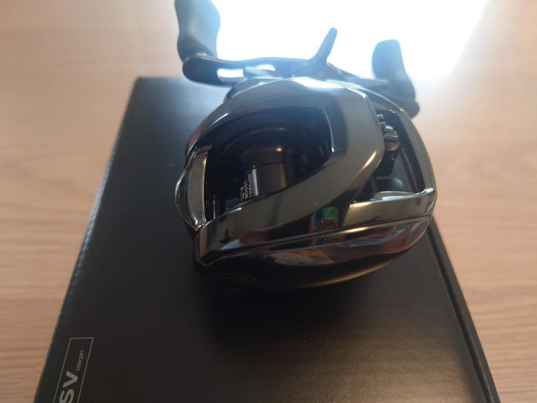 【未使用品】ダイワ STEEZ SV TW 100XHL KTF 8.5 左