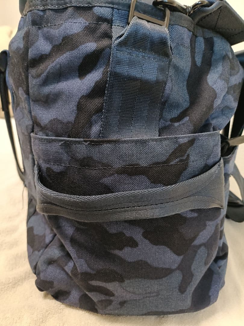 値下げ　ZEROHALLIBURTON迷彩ロッカーバッグ