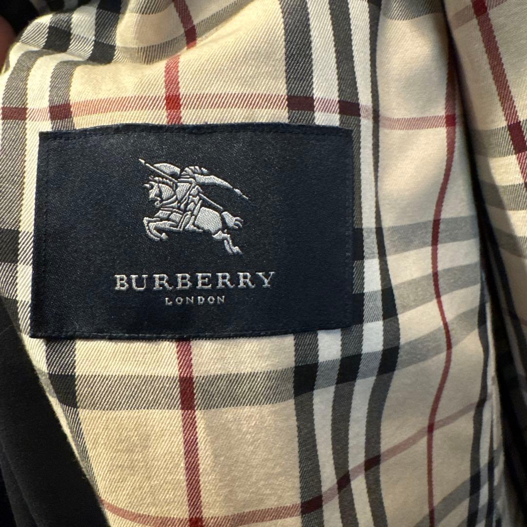 Burberry ユニセックストレンチコート