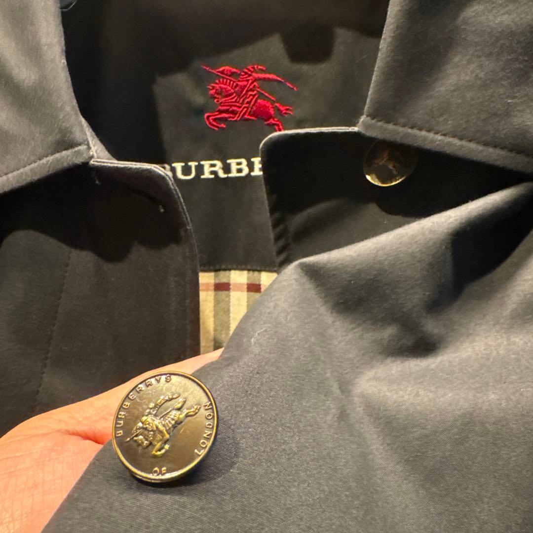 Burberry ユニセックストレンチコート