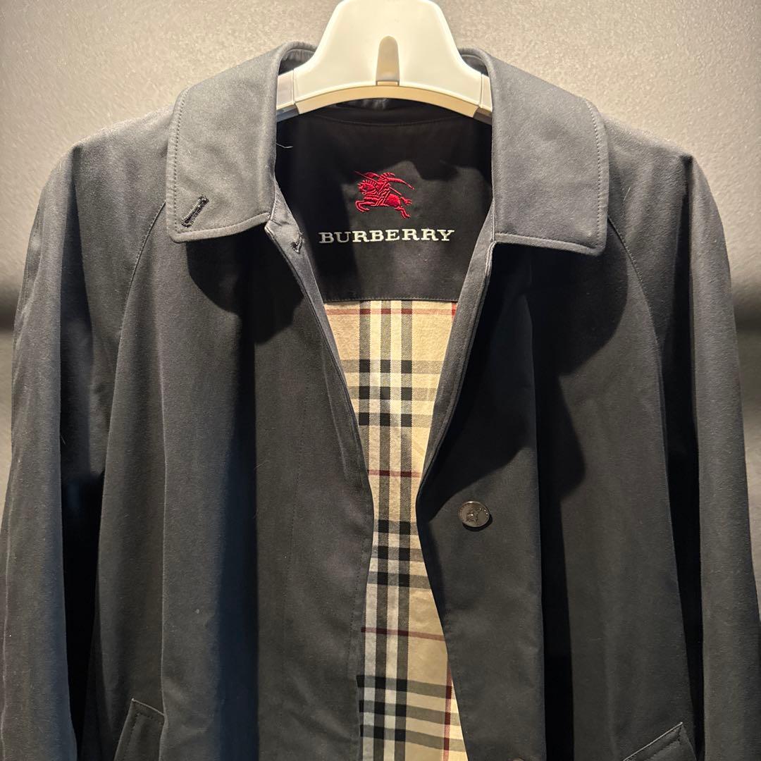 Burberry ユニセックストレンチコート