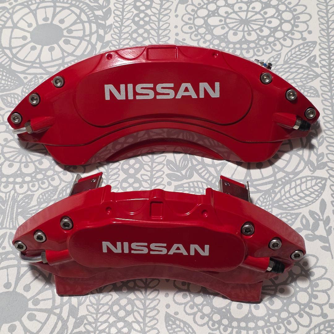 日産アリア　ＦＥ０系　キャリパーカバー