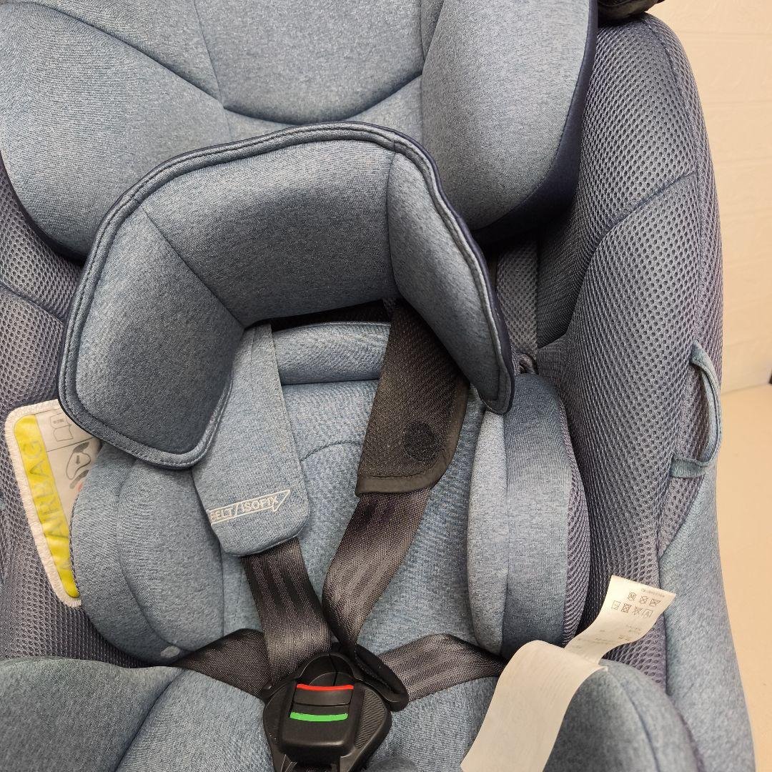 ライト前ヒット Aprica チャイルドシート クルリラ