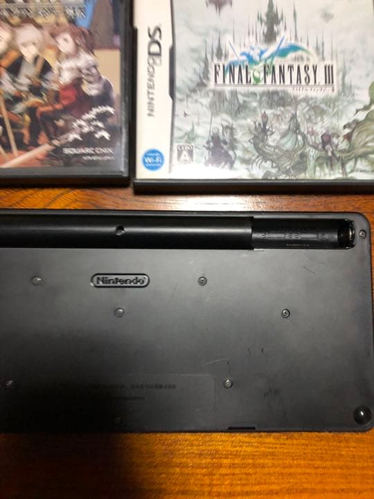 任天堂DS ホワイト　本体　ソフト6本セット　ファイナルファンタジー