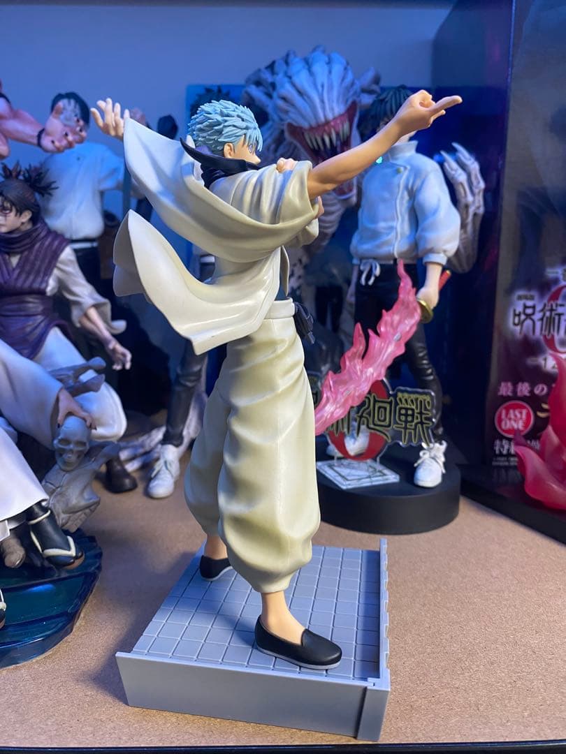※呪術廻戦 五条悟 フィギュア ジャンプGIGA
