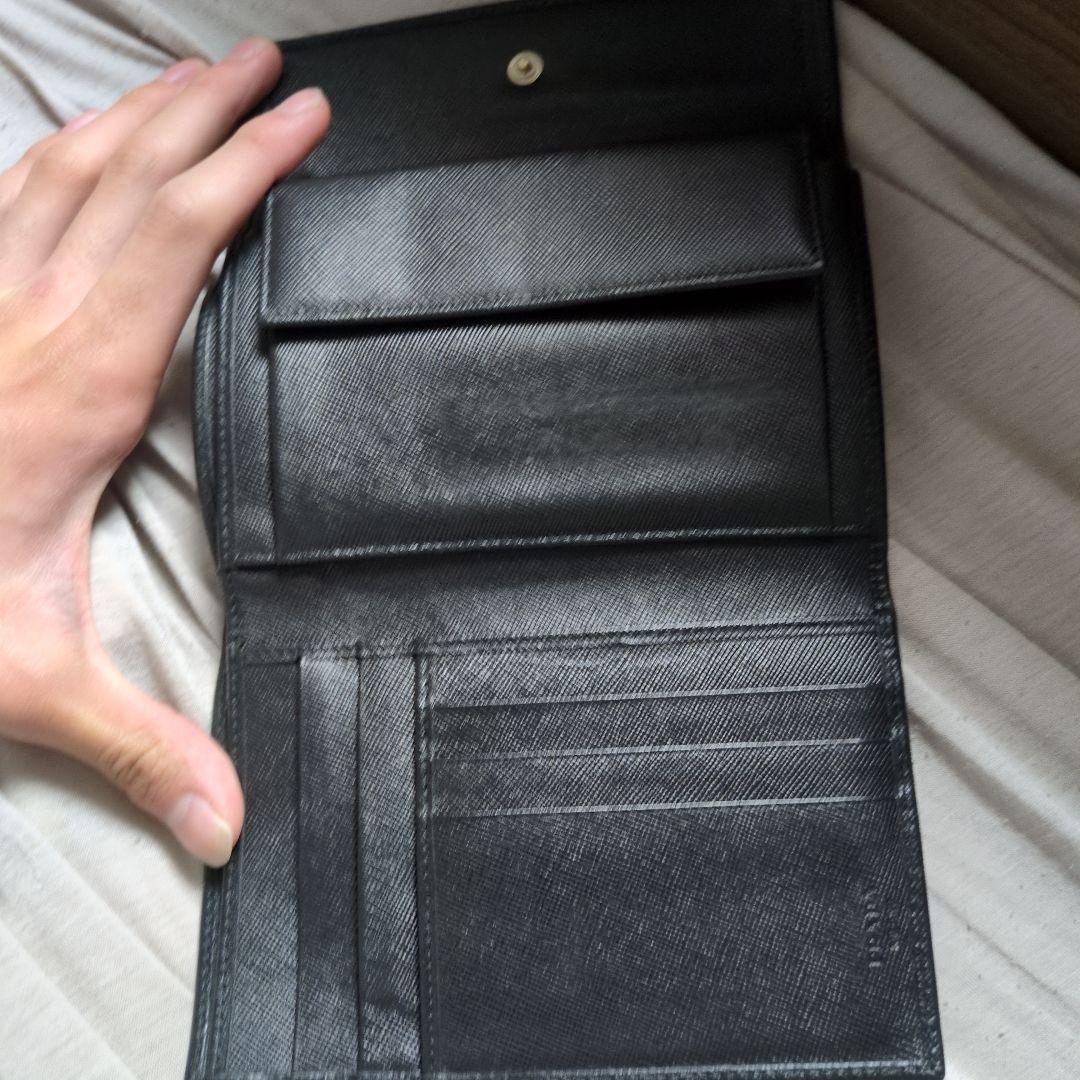 PRADA ブラック 三つ折り財布