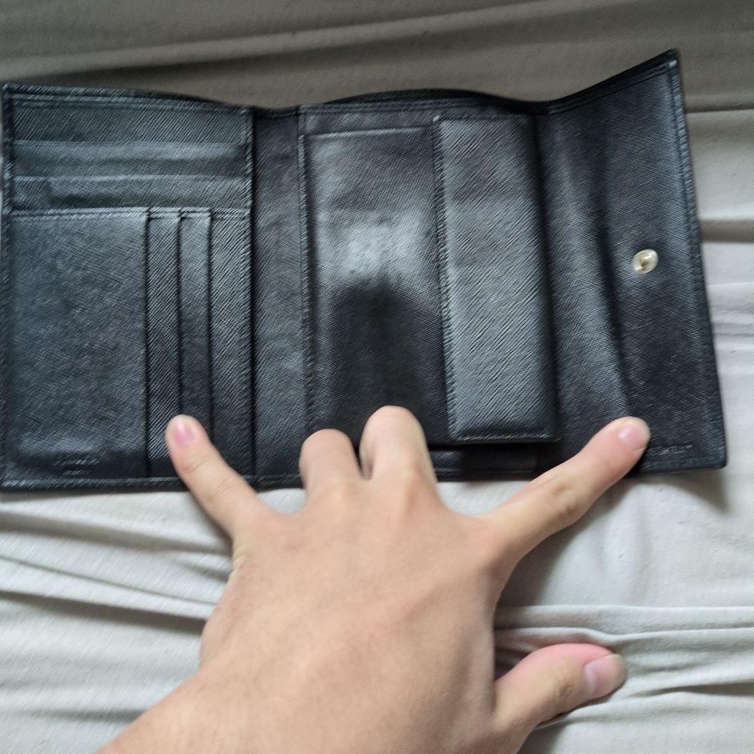 PRADA ブラック 三つ折り財布