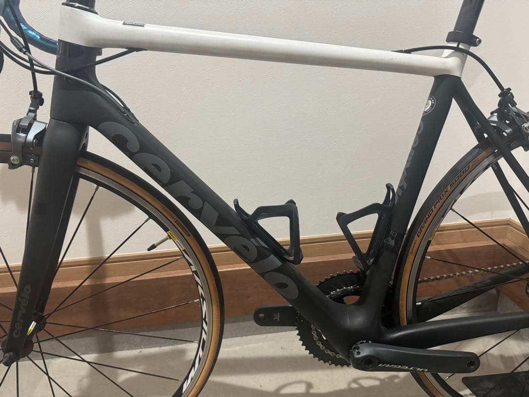自転車本体 CERVELO R3