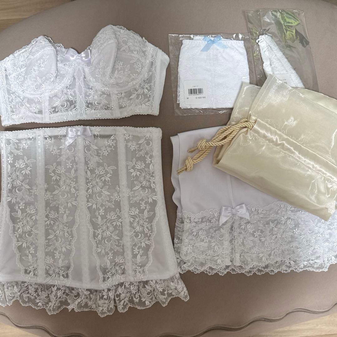 【美品】2ndオーナー セモアブライダルインナー セット C65