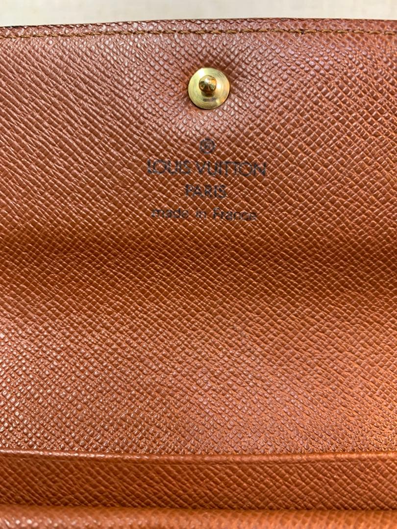 ルイヴィトン　ポルトトレゾールエテュイパピエ