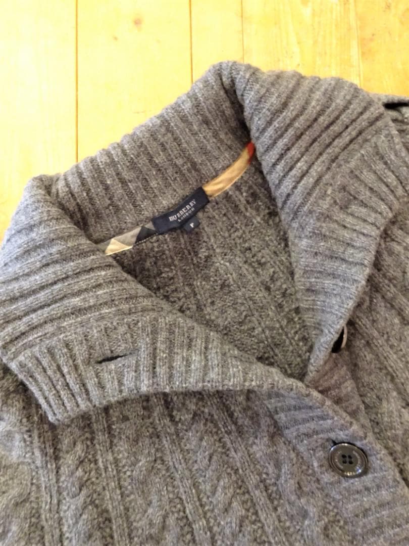 BURBERRY LONDON バーバリーロンドン　ニットポンチョ　フリーサイズ