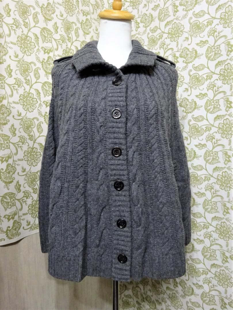 BURBERRY LONDON バーバリーロンドン　ニットポンチョ　フリーサイズ