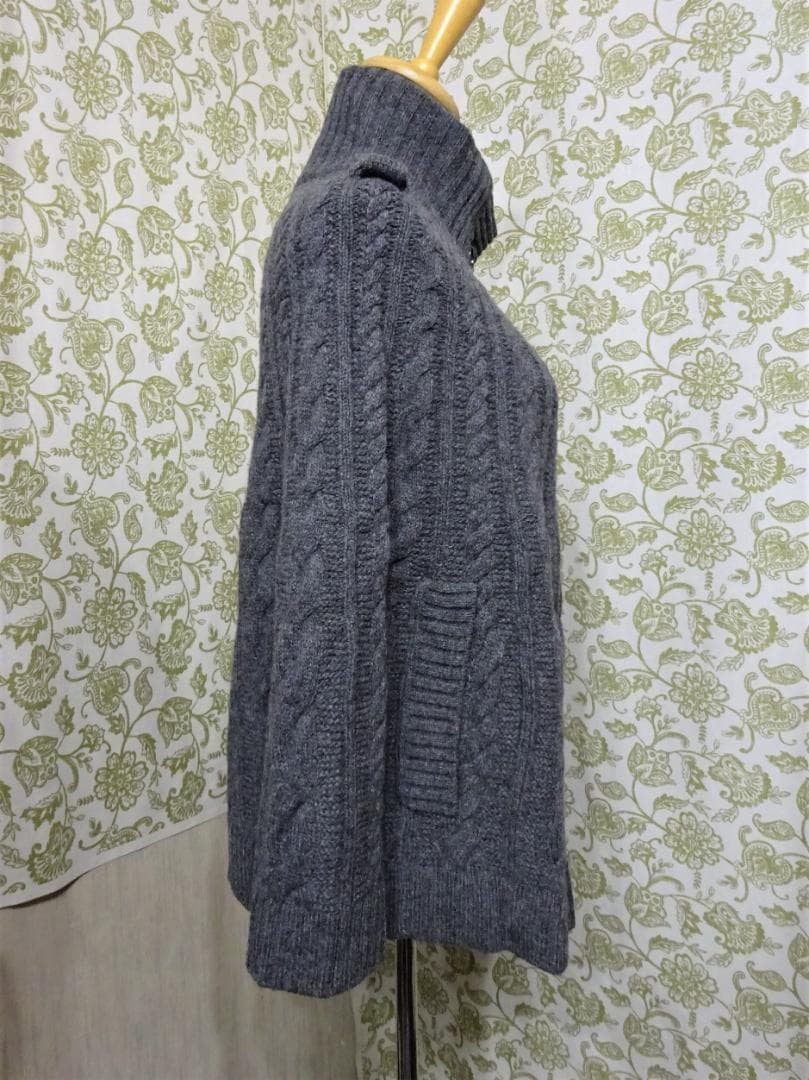 BURBERRY LONDON バーバリーロンドン　ニットポンチョ　フリーサイズ