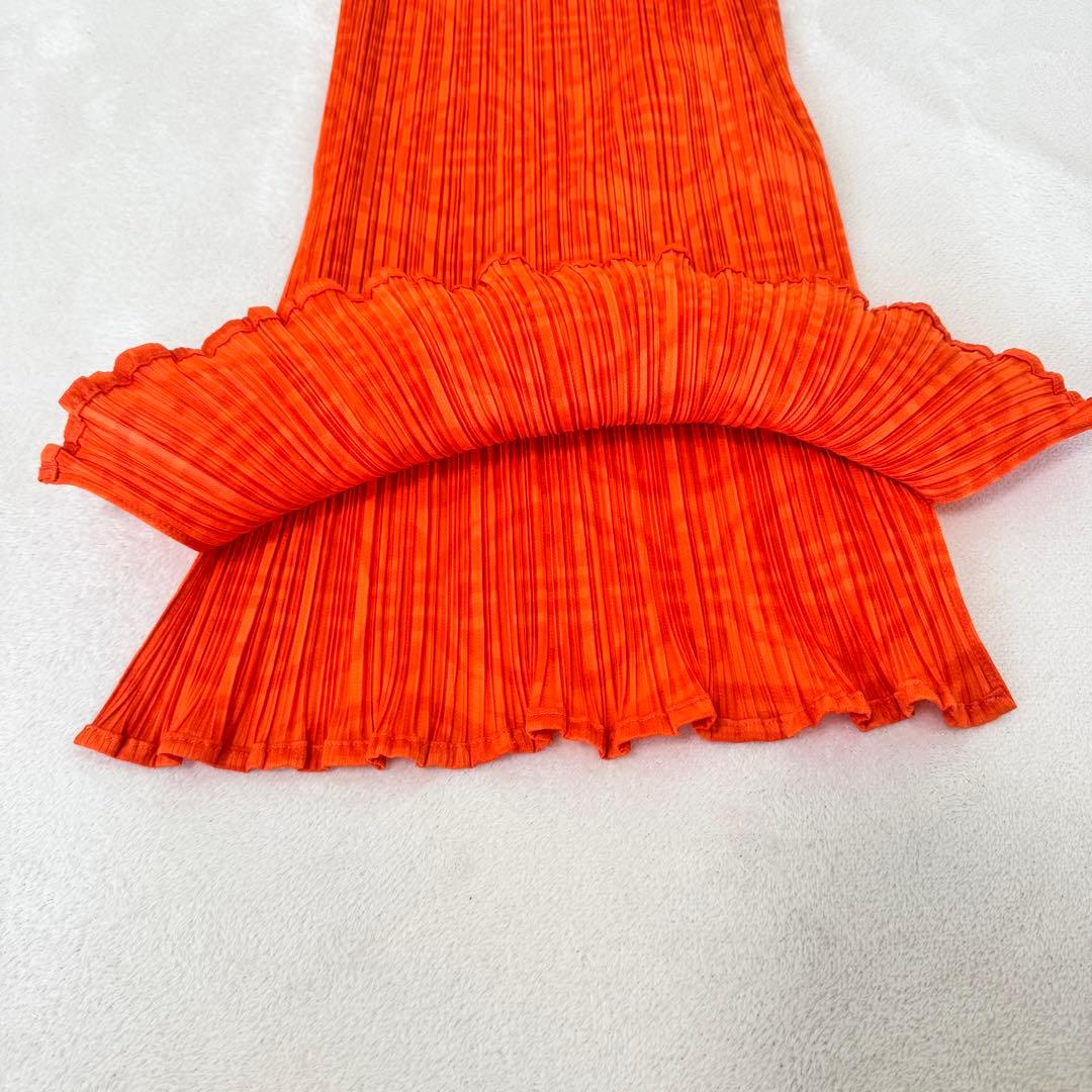 美品✨PLEATS PLEASE プリーツ　ノースリーブ　オレンジ　柄入り