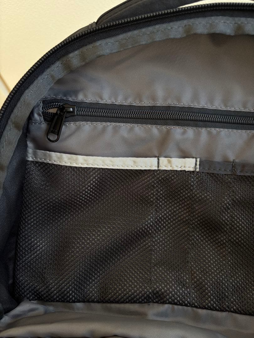 THE NORTH FACE VAULT ブラック リュック