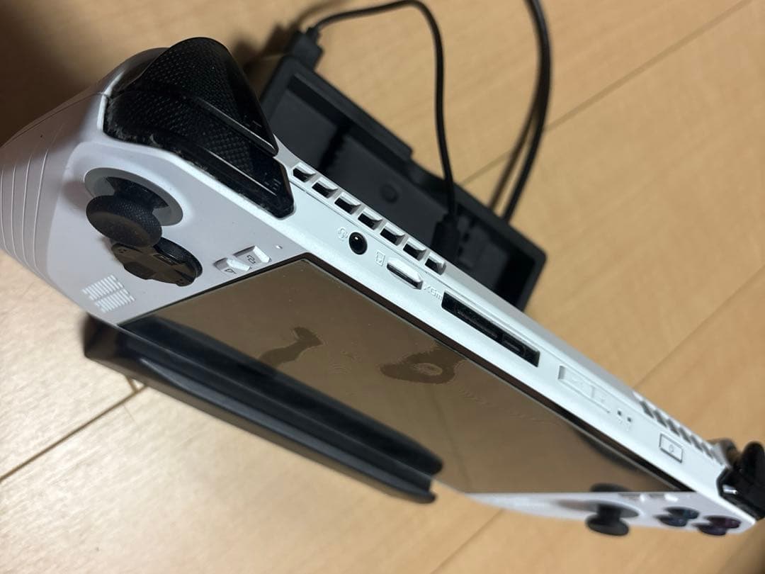 その他 ASUS RC71L-Z1E512 ROG ALLY