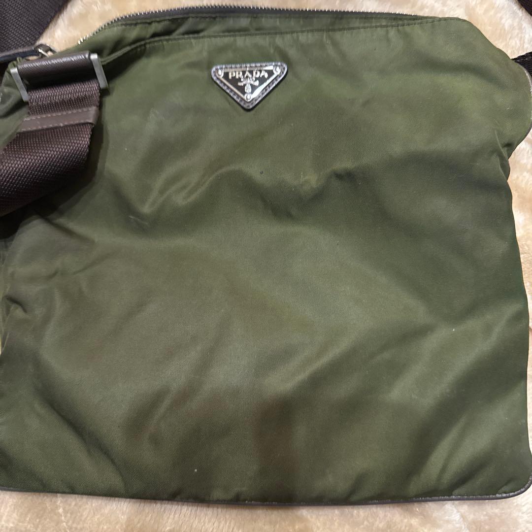 PRADA オリーブグリーン ショルダーバッグ 163