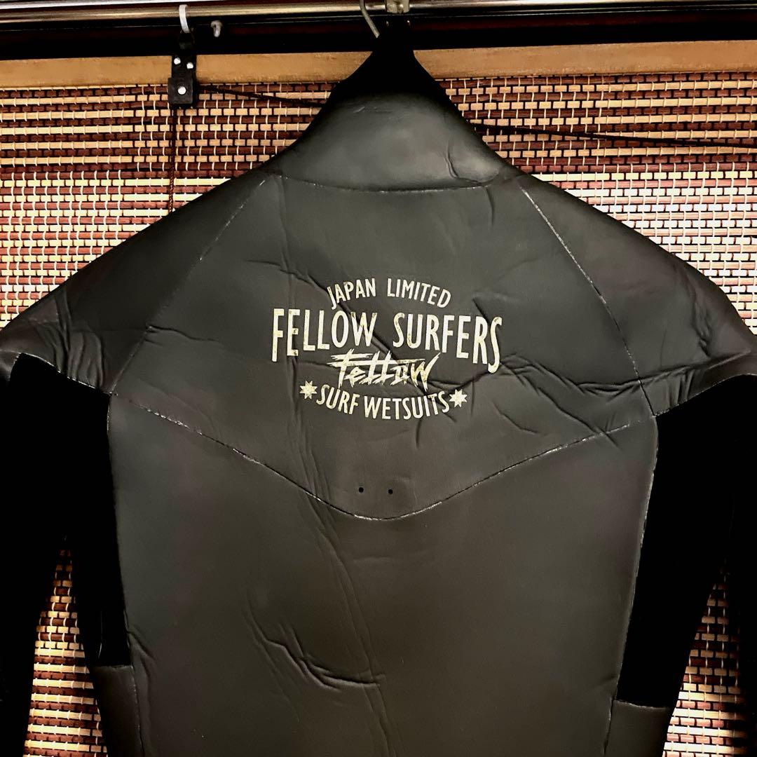 サーフィンウェットスーツ　セミドライロングチェストジップ　5✖️3mm Lサイズ