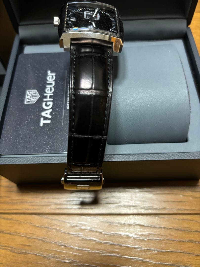 S*S様 TAG Heuer モナコ 黒 レザー