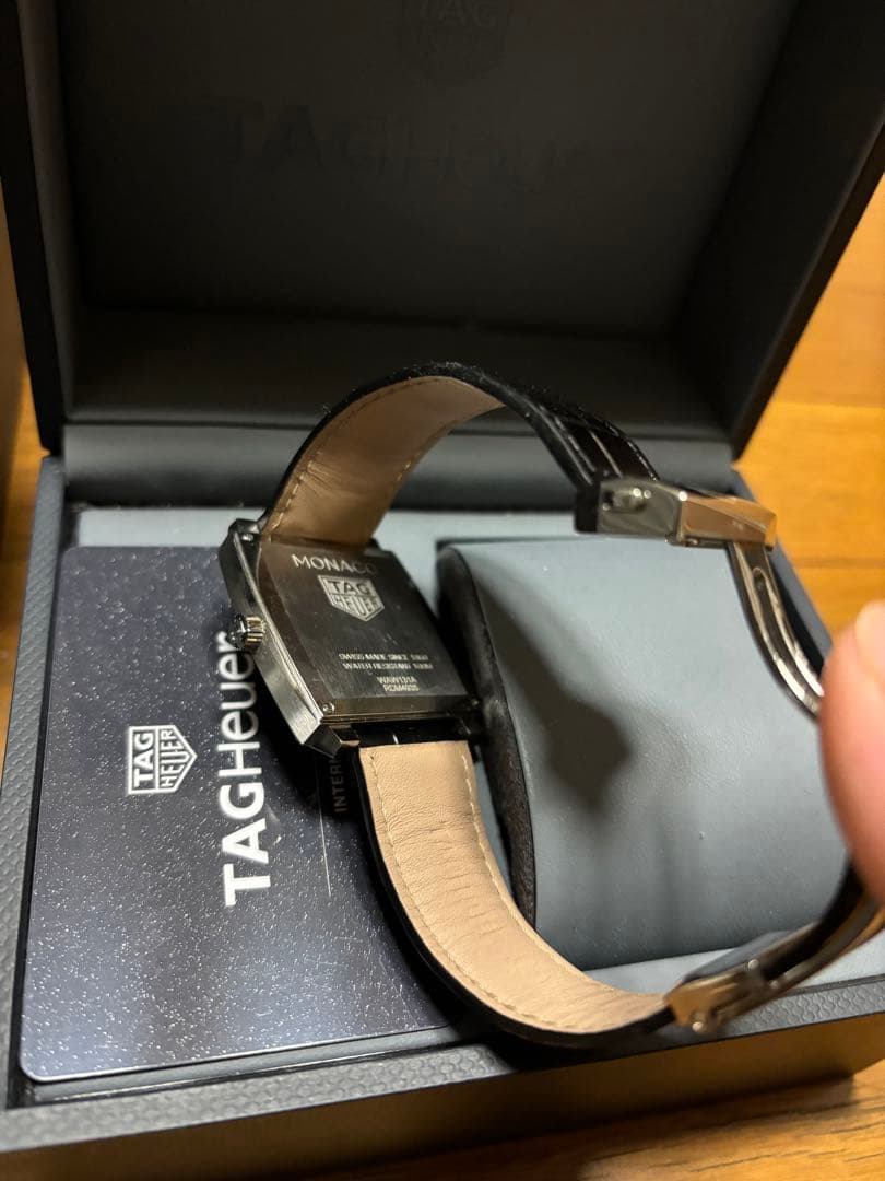 S*S様 TAG Heuer モナコ 黒 レザー