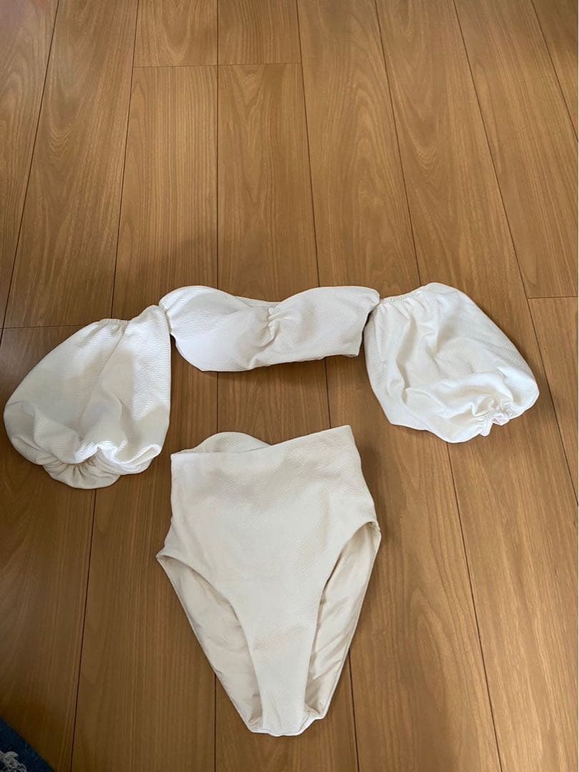 eimy istoire 水着 ボリュームオフショルダーSET UP