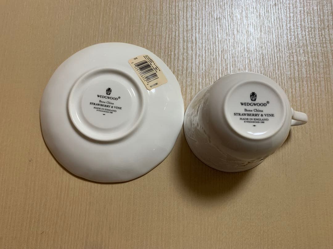 【完全未使用品】 黒壺  / ストロベリー＆バイン 食器セット